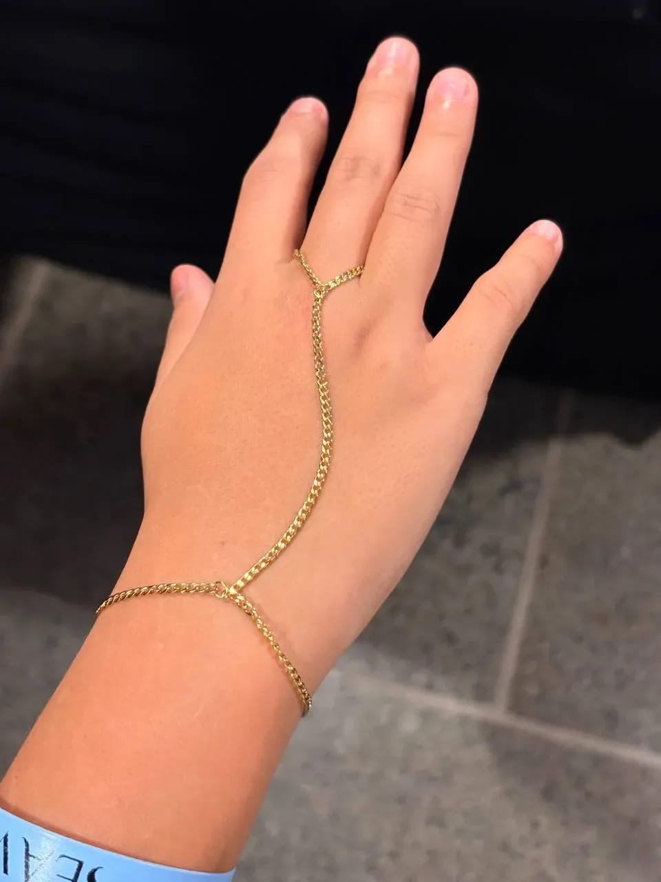 Basic Hand Chain — Hand Chains