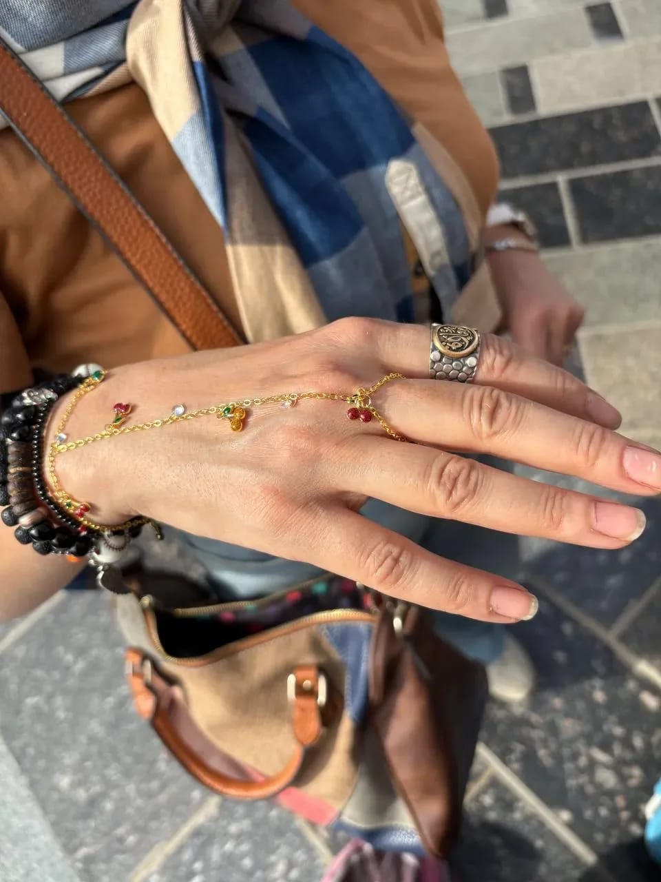 Cherry Hand Chain — Hand Chains, photo 2 of 2
