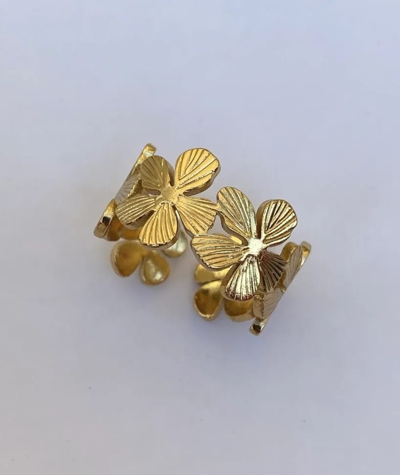 Flower Ring — Rings, photo 1 of 2